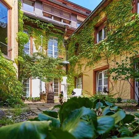 Zum Roten Baeren Hotel Freiburg im Breisgau