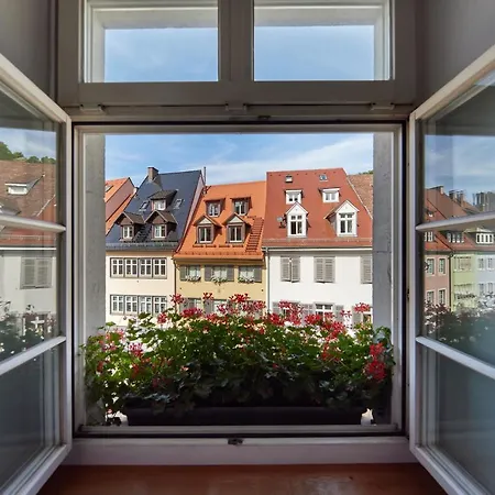 Zum Roten Baeren Φράιμπουργκ