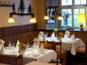 Zum Roten Baeren Отель Фрайбург