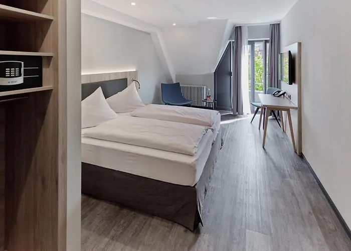 Zum Roten Baeren Ξενοδοχείο 3*