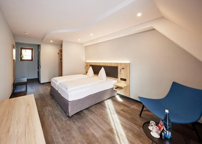 Ξενοδοχείο Zum Roten Baeren