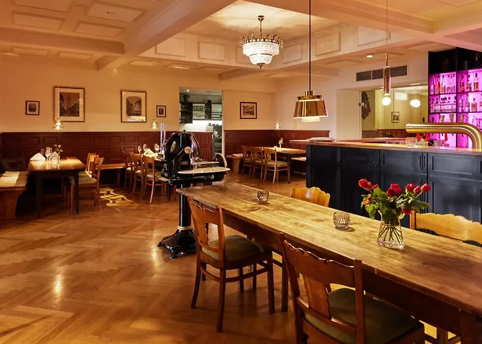 Ξενοδοχείο Zum Roten Baeren