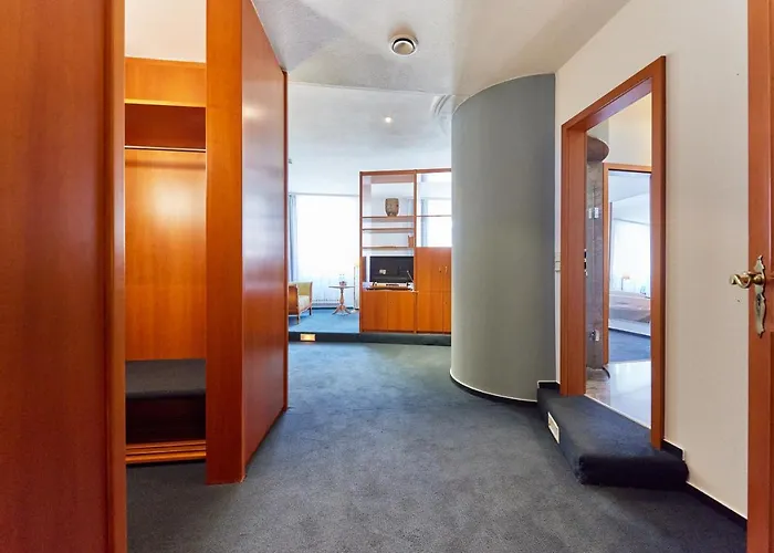 Zum Roten Baeren Φράιμπουργκ