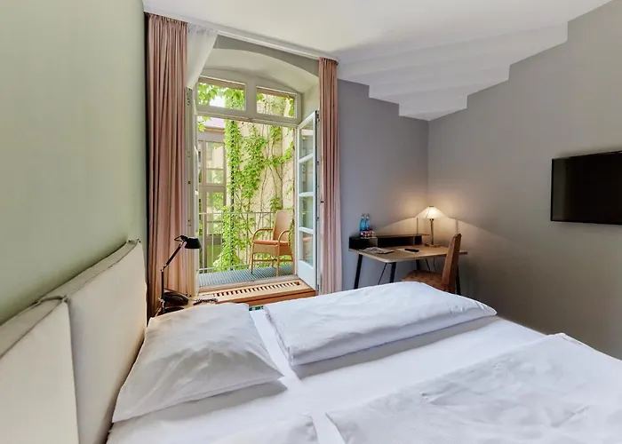 Zum Roten Baeren Ξενοδοχείο 3*