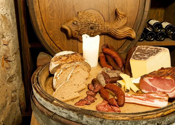 Ξενοδοχείο Zum Roten Baeren