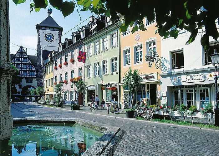 Zum Roten Baeren 3* Φράιμπουργκ